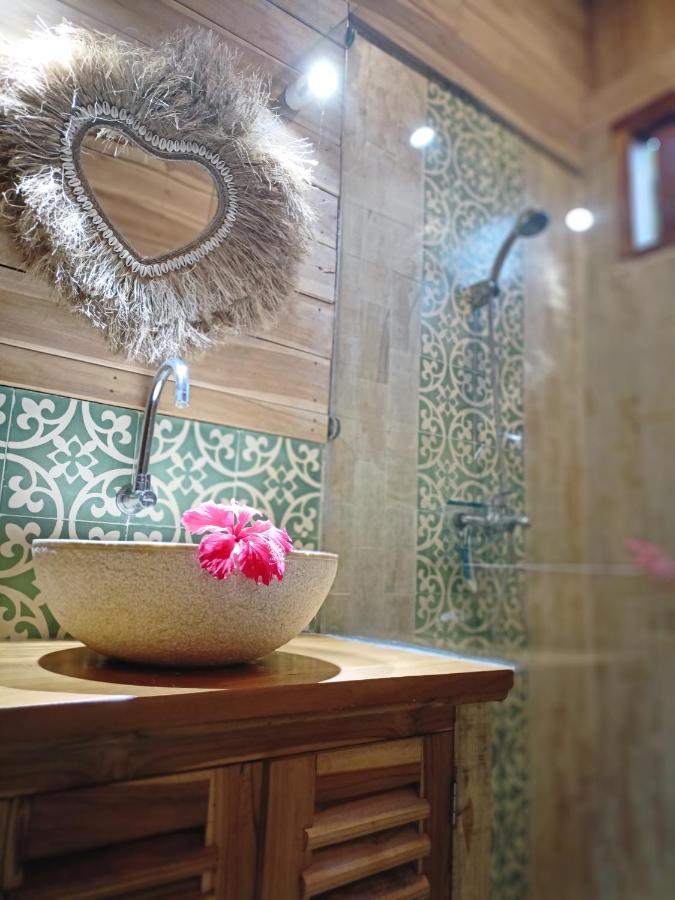 Villa Gilimakyah ギリ・アイル エクステリア 写真